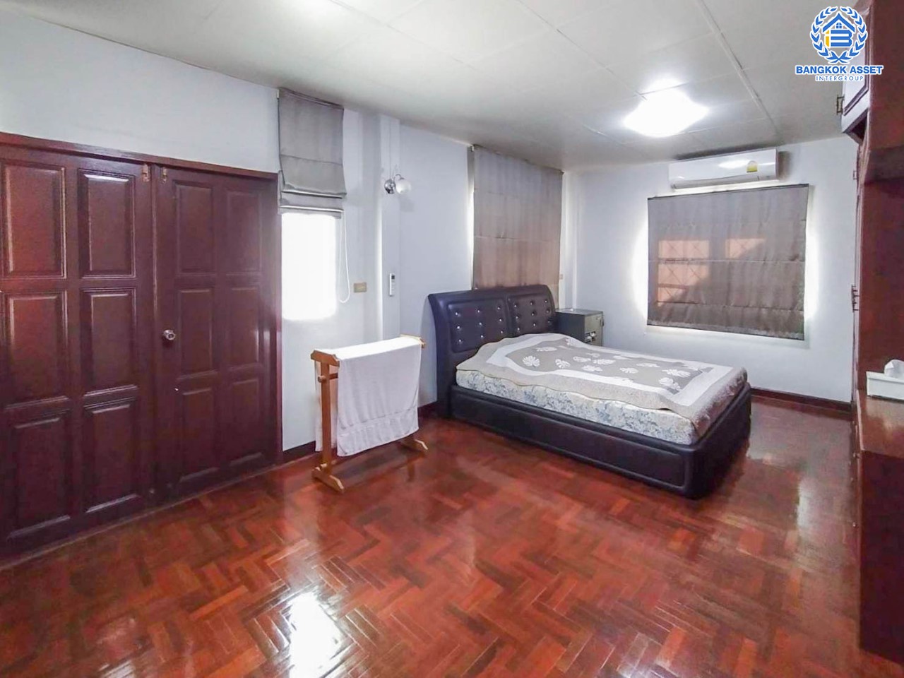 *****บ้านเดี่ยวมือสอง ม.ชัยพฤกษ์ รามอินทรา เนื้อที่มากถึง 77 ตร.ว. ฟังก์ชัน 3 ห้องนอน 3 ห้องน้ำ จอดรถได้ 5 คัน บ้านสวย ต่อเติมเต็มพื้นที่ พร้อมเข้าอยู่ได้ทันที บนทำเลศักยภาพ เชื่อมต่อได้หลายเส้นทาง ใกล้ทางด่วน "วัชรพล" และเซ็นทรัลรามอินทรา